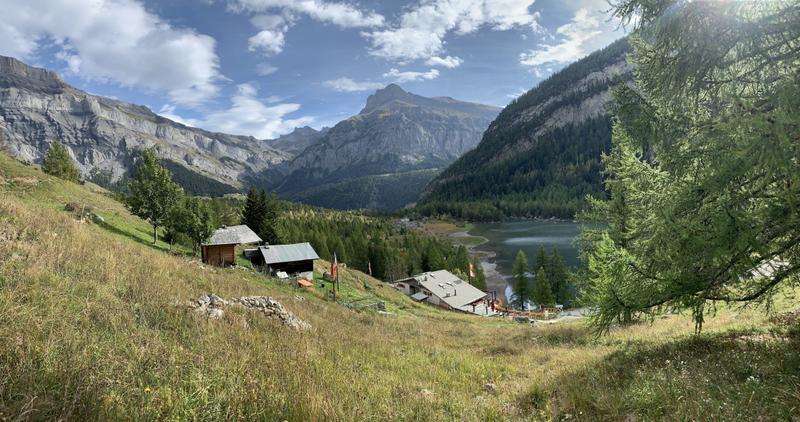 Hiking From Derborence To Gryon